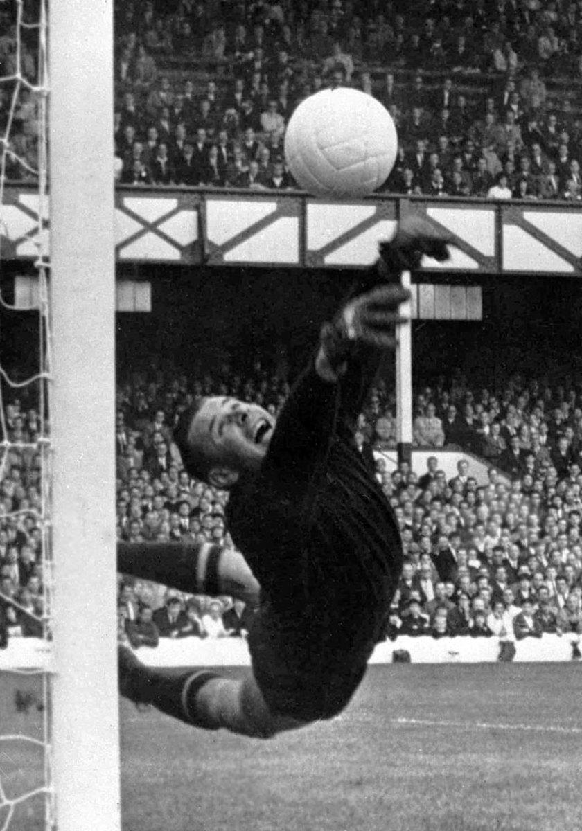 1966-lev-yashin.jpg